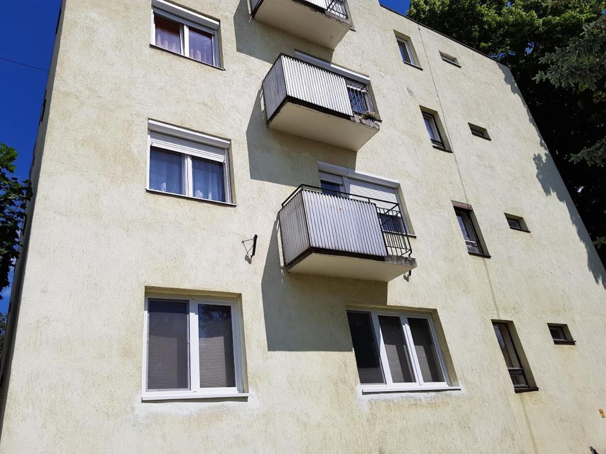 Kislakas Esztergomban Apartment Exterior foto